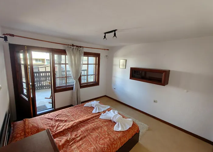 White Wolf Chalet Bansko