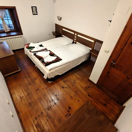 White Wolf Dağ evi